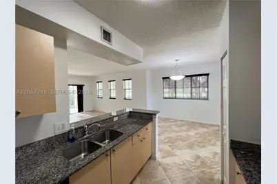 2490 Centergate #207, Miramar, FL 33025 - Photo 5