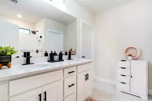 2940 Shortleaf, Lauderdale Lakes, FL 33311 - Photo 11
