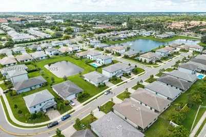 2940 Shortleaf, Lauderdale Lakes, FL 33311 - Photo 21