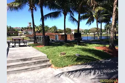2464 Centergate #101, Miramar, FL 33025 - Photo 15