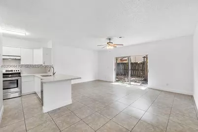 16035 Emerald Cove, Weston, FL 33331 - Photo 21