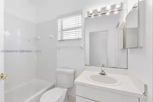 16035 Emerald Cove, Weston, FL 33331 - Photo 25
