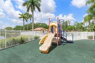16035 Emerald Cove, Weston, FL 33331 - Photo 29