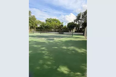 8646 SW 94th, Miami, FL 33156 - Photo 13