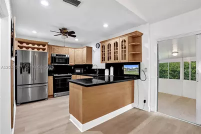 7812 SW 7th, North Lauderdale, FL 33068 - Photo 11