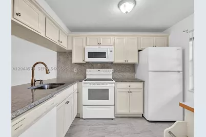 1212 SE Bahama #G1, Coconut Creek, FL 33066 - Photo 5