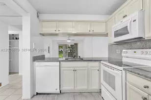 1212 SE Bahama, Coconut Creek, FL 33066 - Photo 7