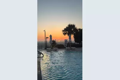 300 Biscayne Blvd #1909, Miami, FL 33131 - Photo 11