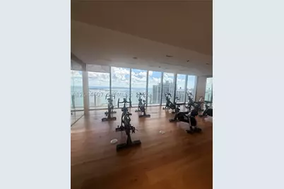 300 Biscayne Blvd #1909, Miami, FL 33131 - Photo 31
