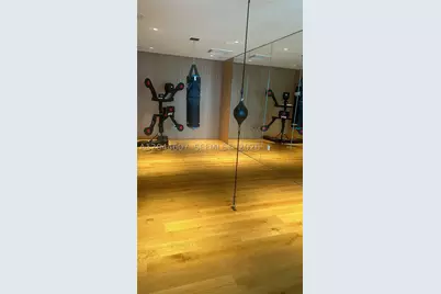 300 Biscayne Blvd #1909, Miami, FL 33131 - Photo 9