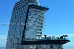 300 Biscayne Blvd, Miami, FL 33131 - Photo 37