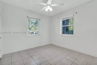 842 S 28th, Hollywood, FL 33020 - Photo 17