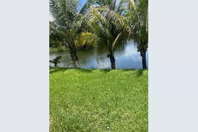 2730 Cypress, Miramar, FL 33025 - Photo 3