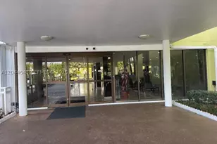 4400 Hillcrest, Hollywood, FL 33021 - Photo 3