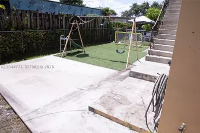 1226 SW 30th #1226, Miami, FL 33135 - Photo 19
