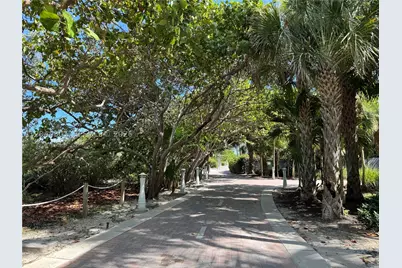 204 Washington #13, Miami Beach, FL 33139 - Photo 29