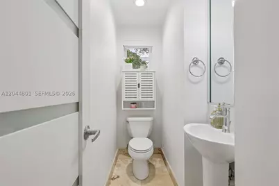 204 Washington #13, Miami Beach, FL 33139 - Photo 21