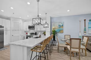 810 N 3rd Ave N, Lake Worth, FL 33460 - Photo 5