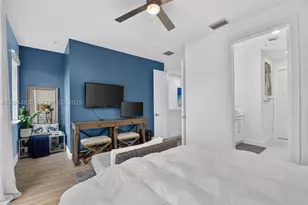 810 N 3rd Ave N, Lake Worth, FL 33460 - Photo 29