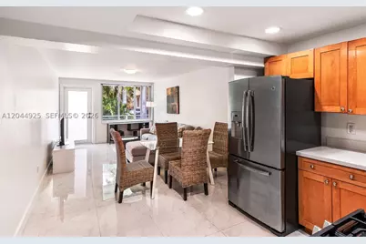 405 N Hibiscus #204, Miami Beach, FL 33139 - Photo 3