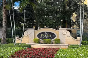 16100 Emerald Estates, Weston, FL 33331 - Photo 23