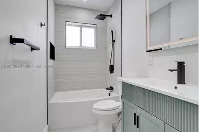 211 SW 64th, Pembroke Pines, FL 33023 - Photo 17