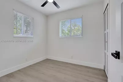 211 SW 64th, Pembroke Pines, FL 33023 - Photo 19