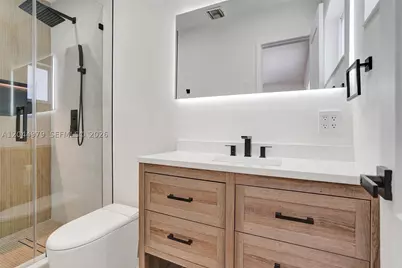 211 SW 64th, Pembroke Pines, FL 33023 - Photo 15