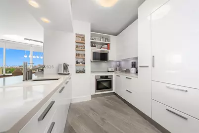 2127 Brickell #1006, Miami, FL 33129 - Photo 19