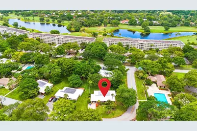 908 Cypress #V57, Pompano Beach, FL 33069 - Photo 5