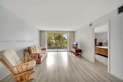 2571 Aragon #220, Sunrise, FL 33322 - Photo 13