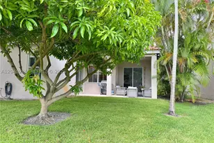 1074 Bluewood, Weston, FL 33327 - Photo 7