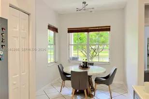 1074 Bluewood, Weston, FL 33327 - Photo 9