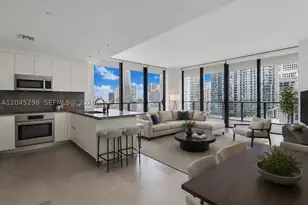 88 SW 7th, Miami, FL 33130 - Photo 3
