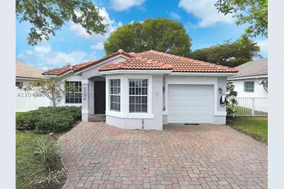 2048 NW 164th, Pembroke Pines, FL 33028 - Photo 1