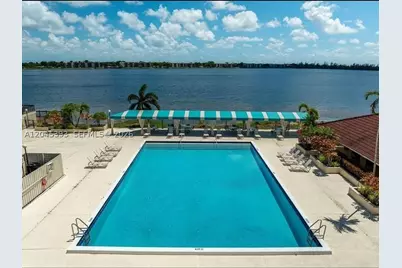109 Lake Emerald #105, Oakland Park, FL 33309 - Photo 25