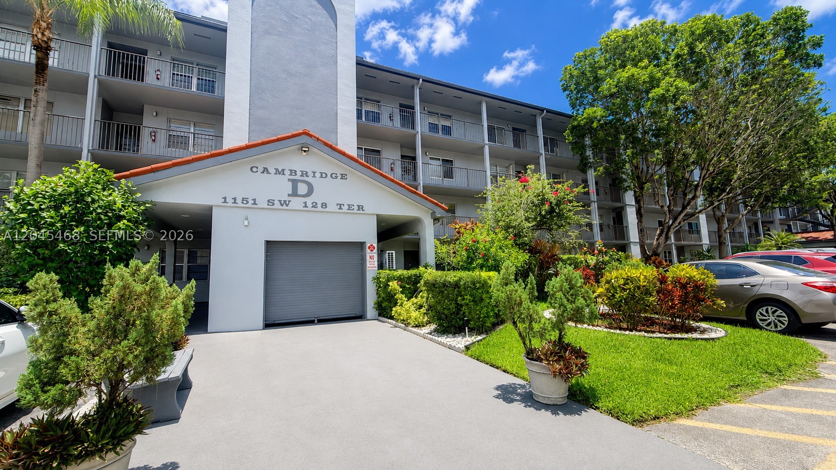 1151 SW 128th #206D main architectural view