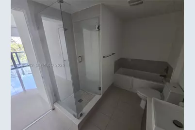 201 SW 17th #611, Miami, FL 33129 - Photo 15