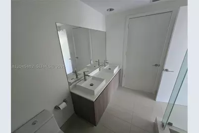 201 SW 17th #611, Miami, FL 33129 - Photo 17