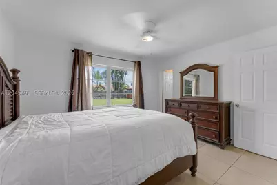 12061 SW 119th, Miami, FL 33186 - Photo 13