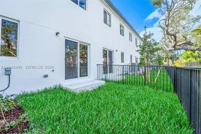 5125 SW 37th, Pembroke Park, FL 33023 - Photo 11