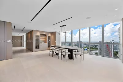 1100 Biscayne #3906, Miami, FL 33132 - Photo 21