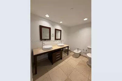 495 Brickell #3106, Miami, FL 33131 - Photo 17