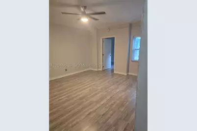 215 30th #22, Miami Beach, FL 33140 - Photo 13