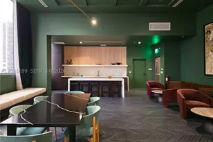 11 NE 6th, Miami, FL 33132 - Photo 23