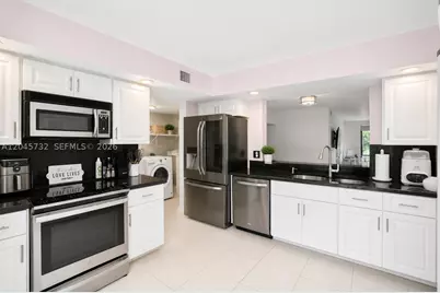 7758 La Mirada #7758, Boca Raton, FL 33433 - Photo 3
