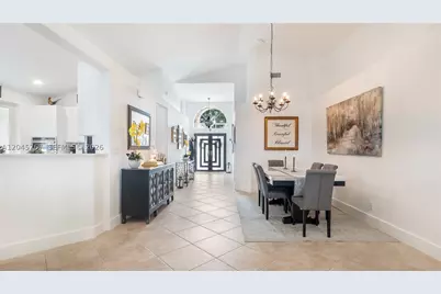 123 SW 164th, Pembroke Pines, FL 33027 - Photo 3