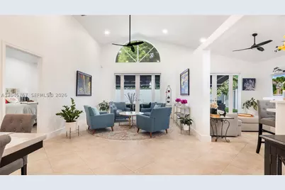 123 SW 164th, Pembroke Pines, FL 33027 - Photo 9