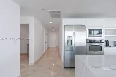 601 NE 36th #3112, Miami, FL 33137 - Photo 9
