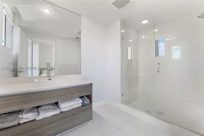 1100 S Miami #1607, Miami, FL 33130 - Photo 11